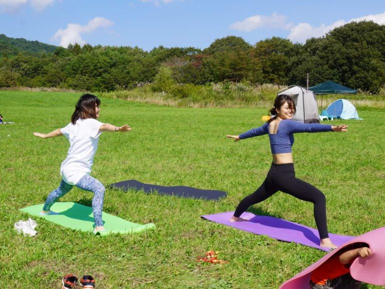 【猪苗代・裏磐梯 大自然の中でヨガ体験】手ぶらOK!初心者にもオススメ!ヨガ体験♪ハーブティ付き♪